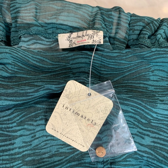 NWT Free People green + black harem pant perfect for swim or sleep size S - Picture 6 of 8